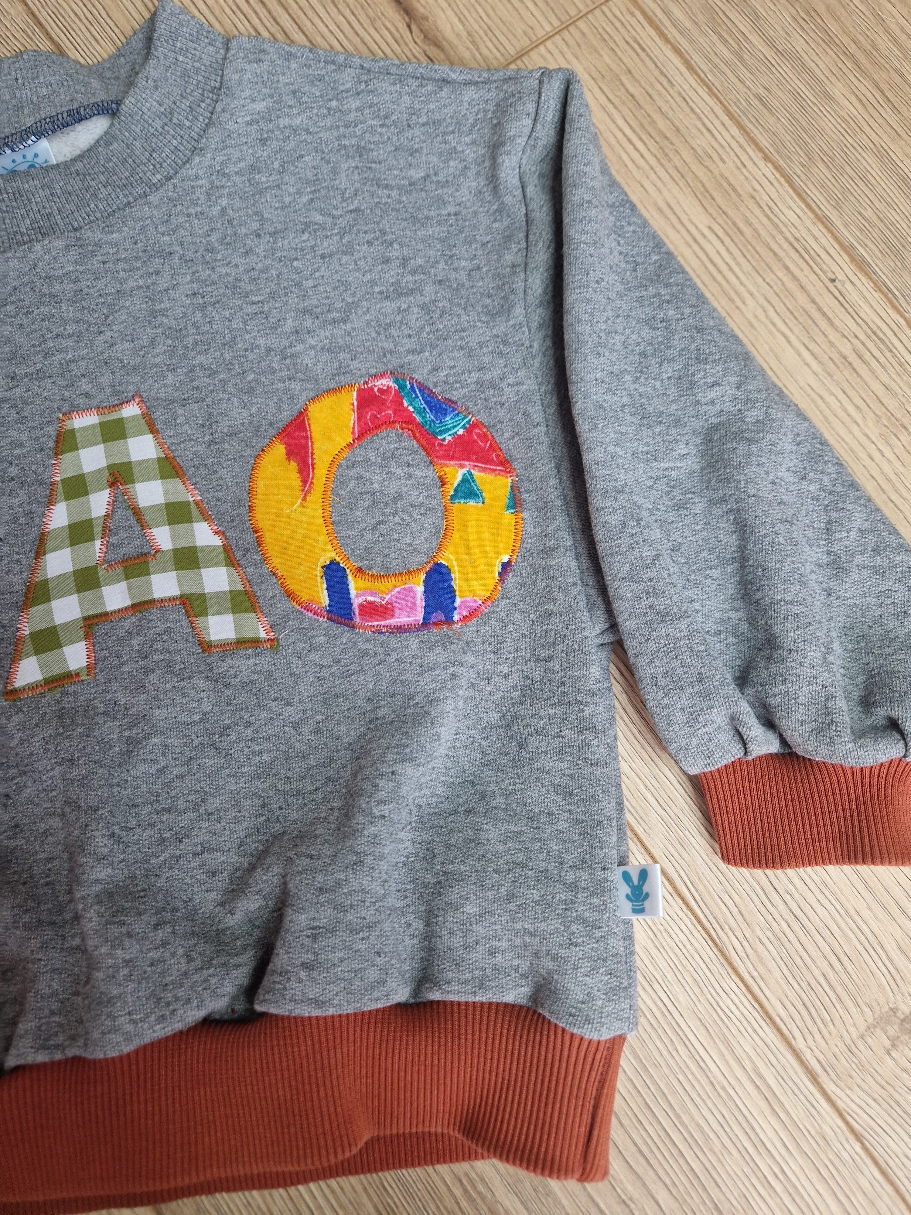 CIAO Sweatshirt - Aged 3-4