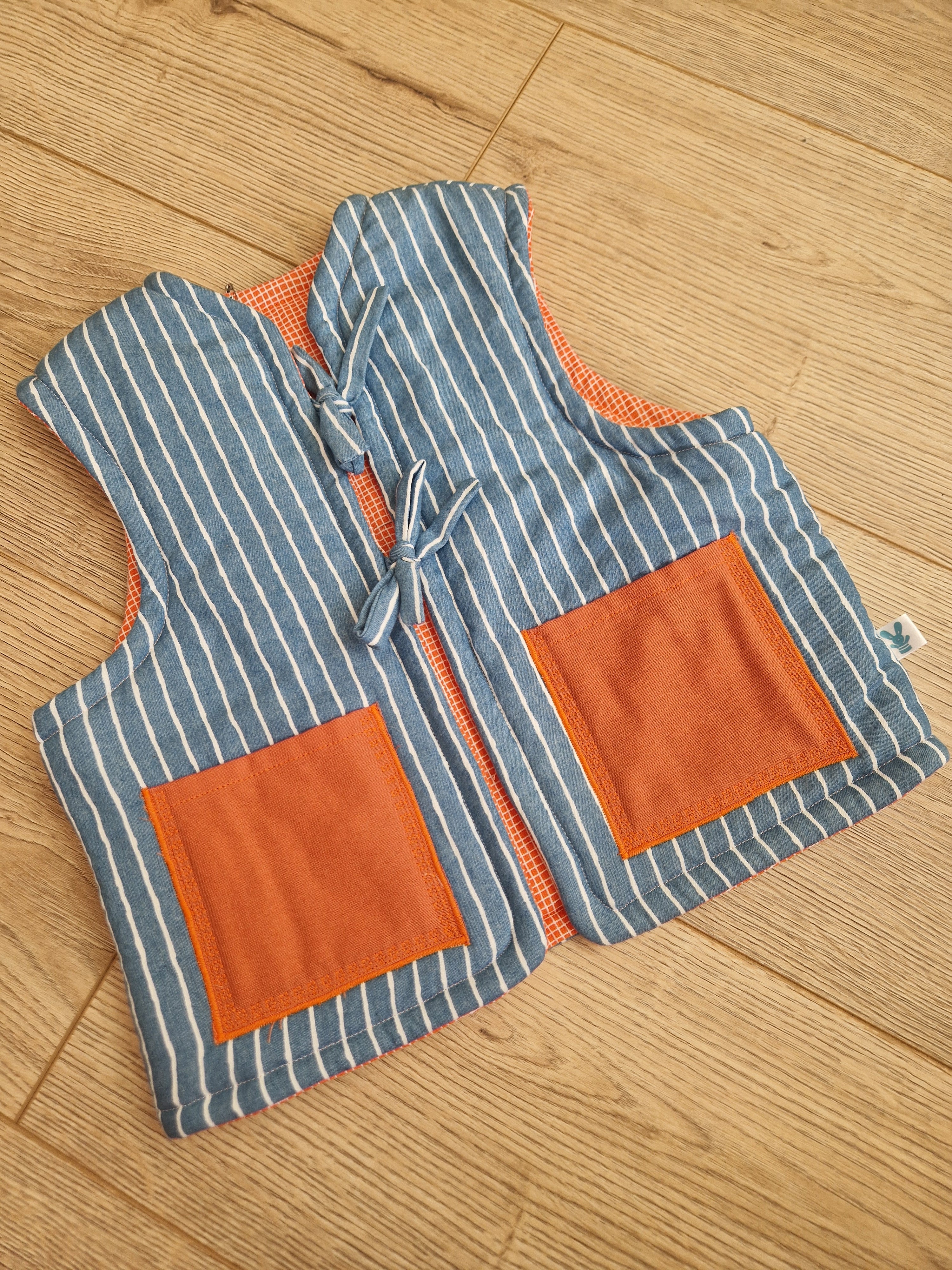 Budgie Waistcoat - Aged 4-5