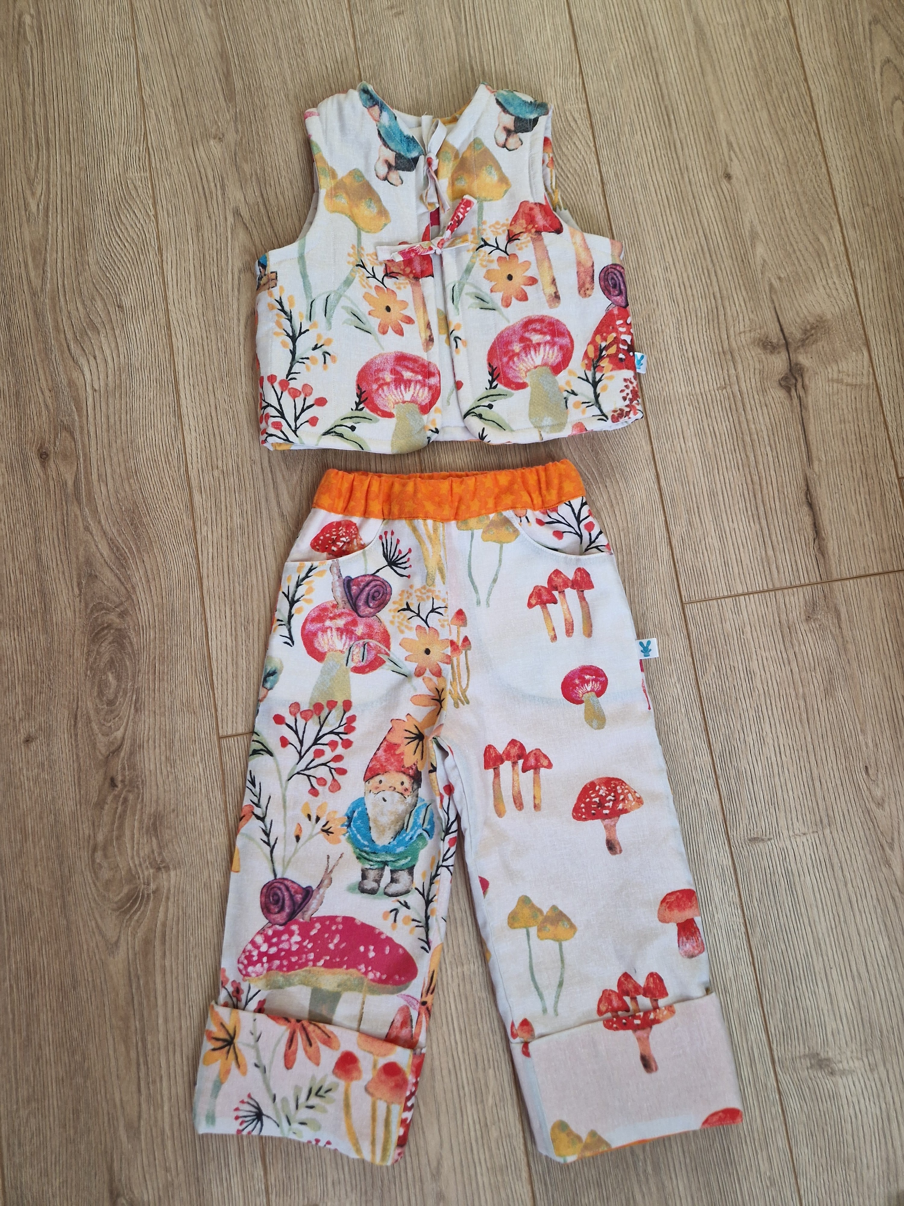 Reversible Gnome Waistcoat - Aged 3-4