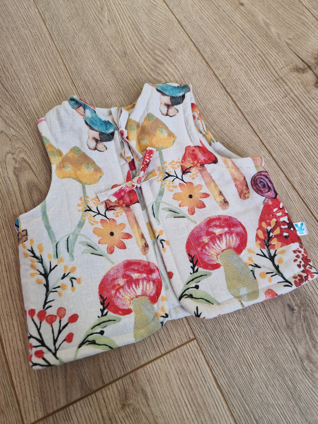 Reversible Gnome Waistcoat - Aged 3-4
