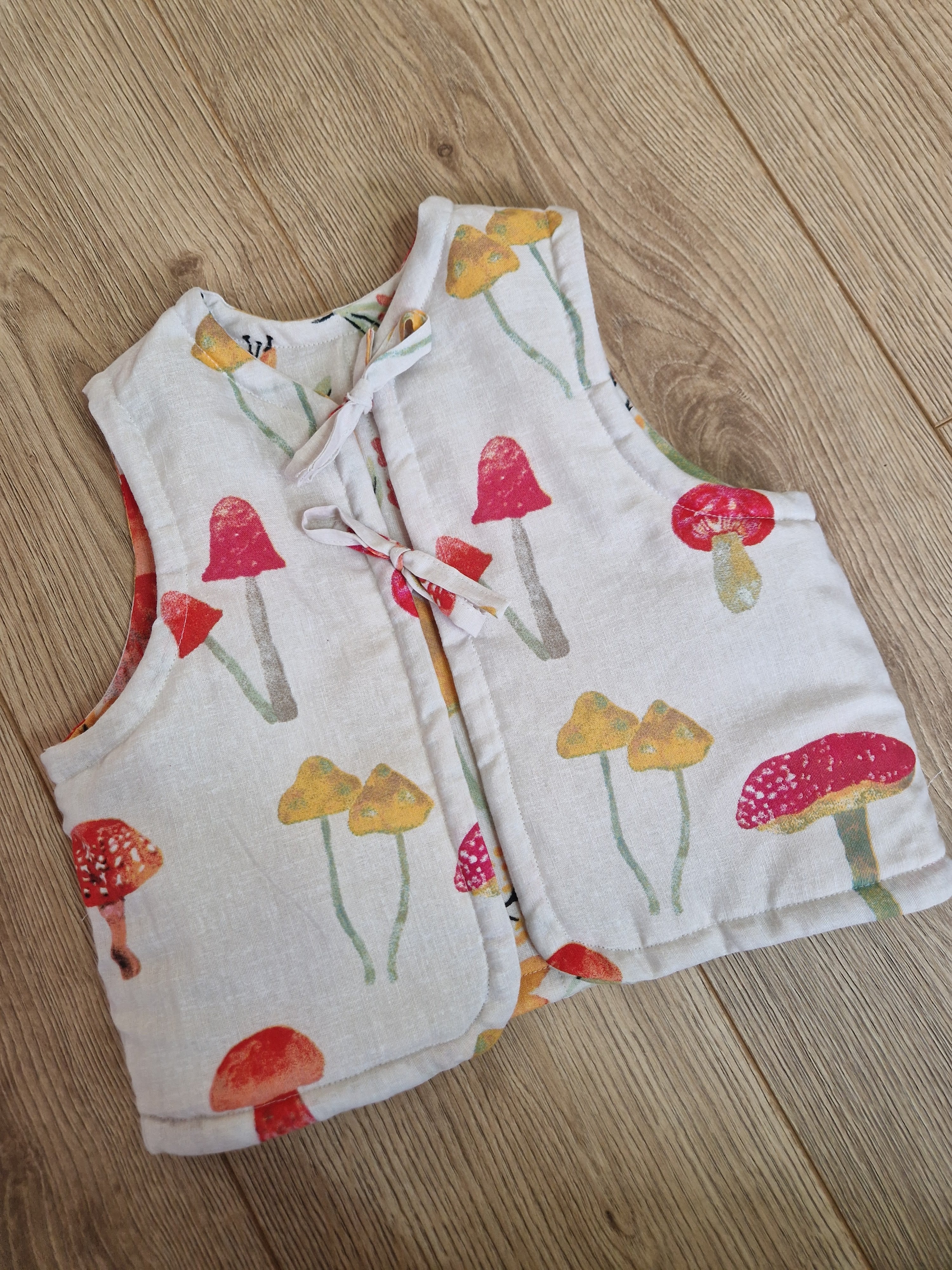 Reversible Gnome Waistcoat - Aged 3-4