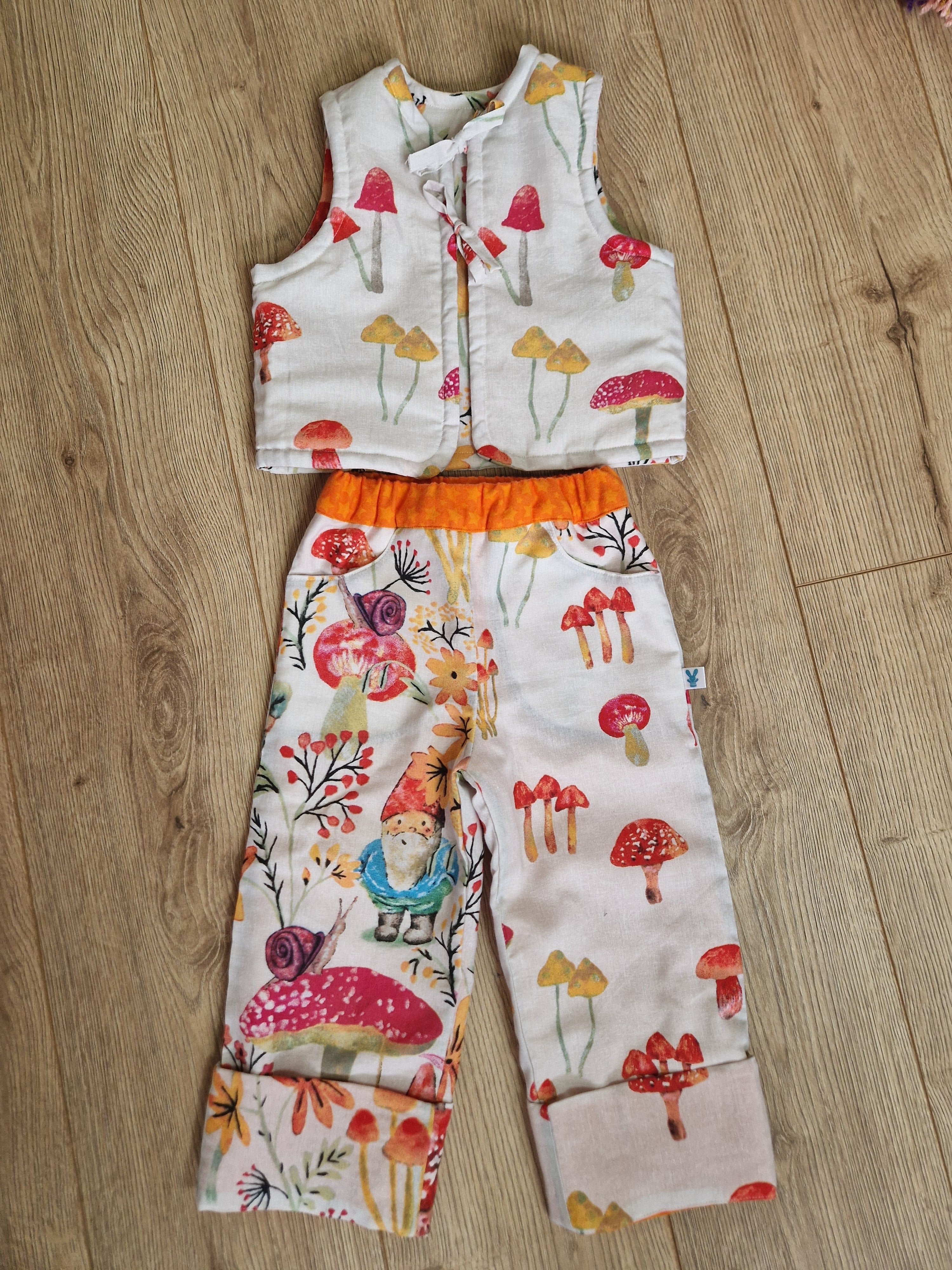 Gnome Trousers - Aged 3-4