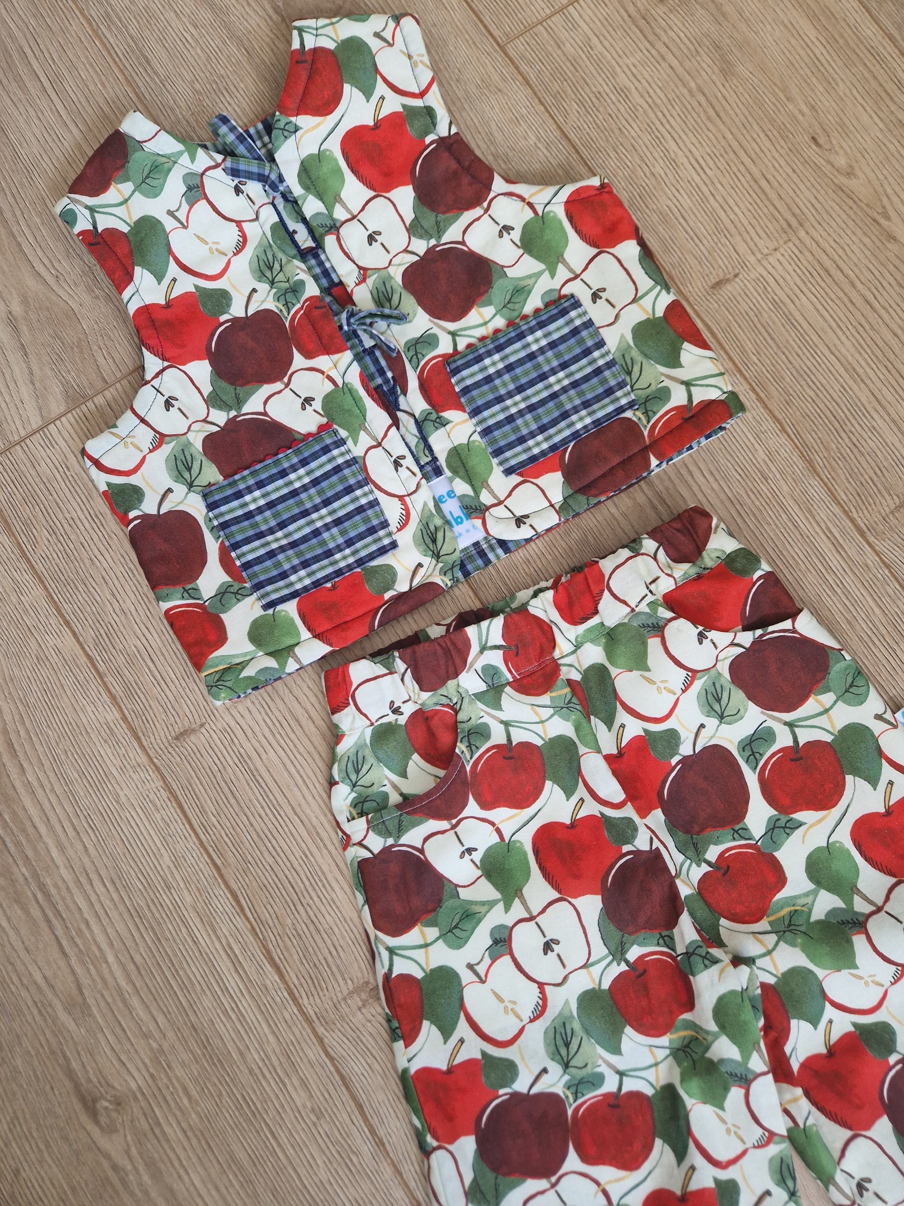 Apple Of My Eye Waistcoat - Aged 3-4