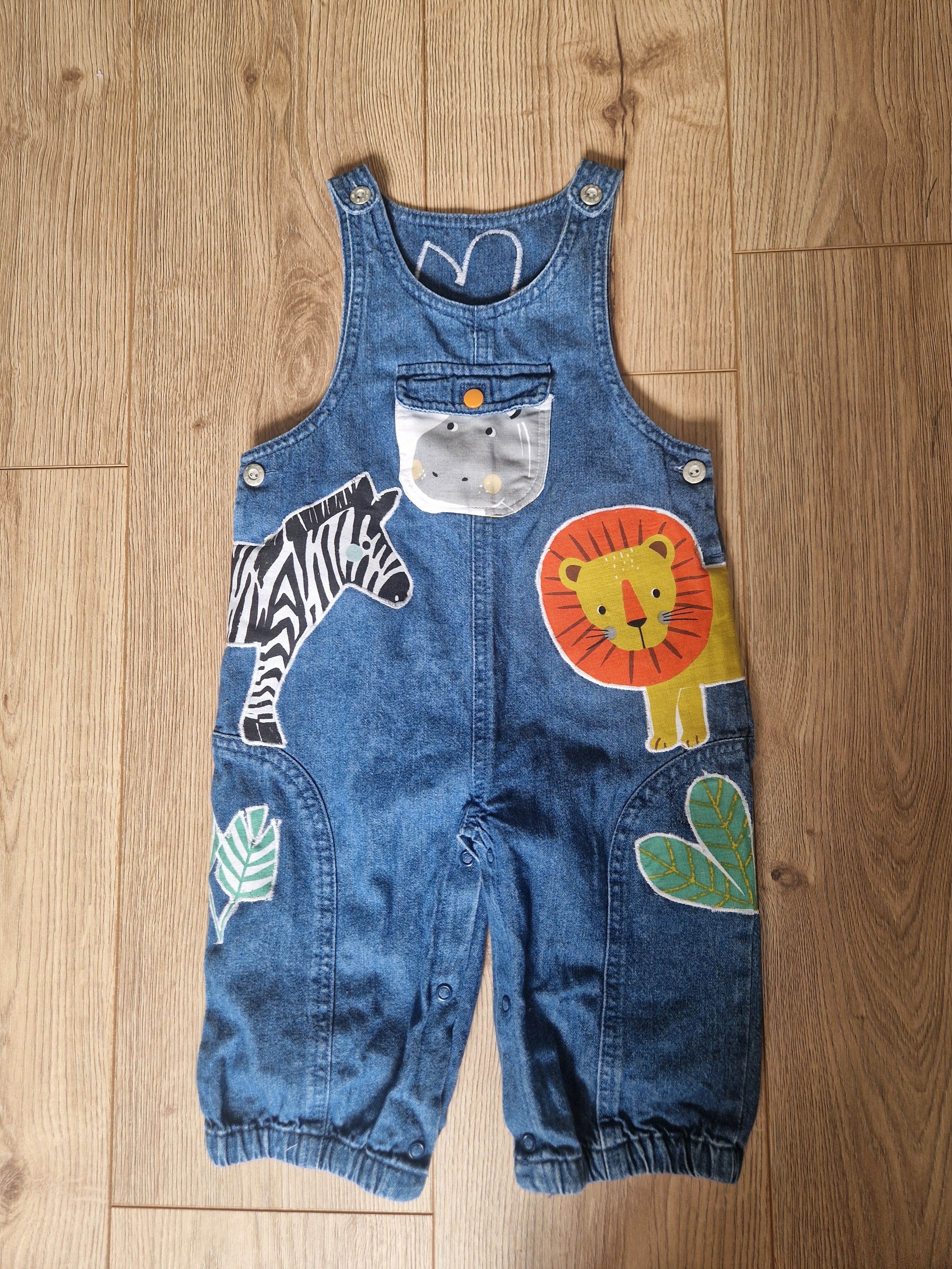 Applique Safari Dungarees - Aged 9-12m