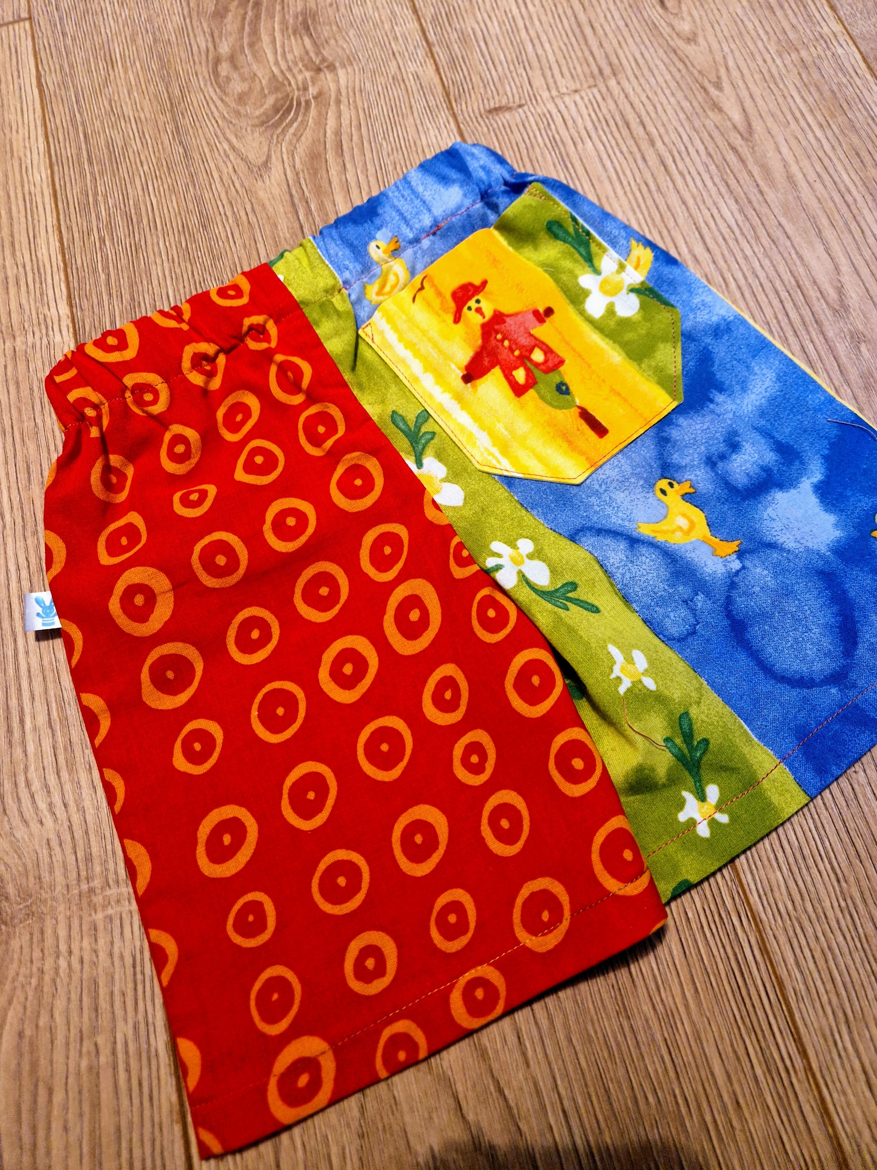 Scarecrow and Red Circles Half and Half Summer Shorts - Age 3-4